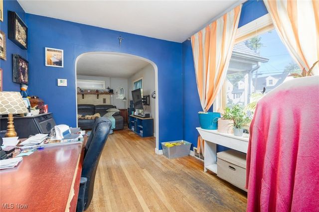 1253 ELMHURST Drive, Weirton, WV 26062