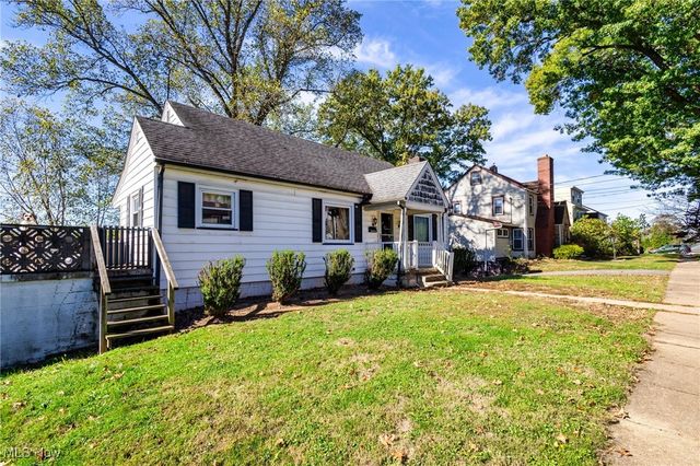 1253 ELMHURST Drive, Weirton, WV 26062