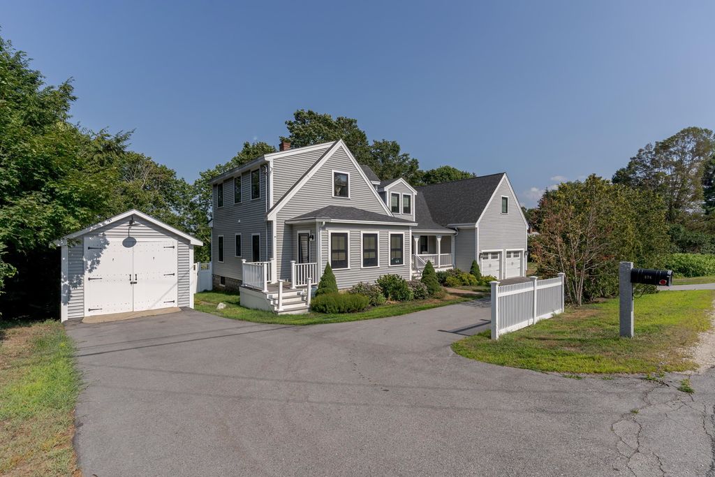 274 Dover Point Road, Dover, NH 03820