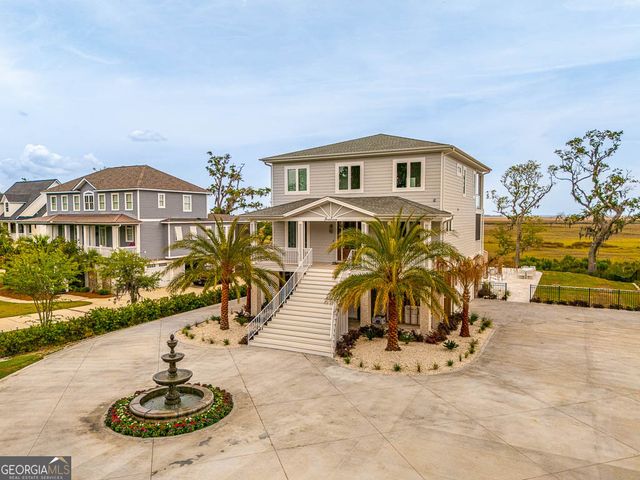 14 Maiden Creek Drive, Waverly, GA 31565