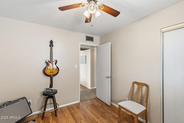 4732 W ALTADENA Avenue, Glendale, AZ 85304