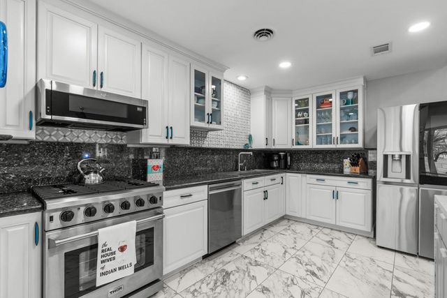 77095 Desi Drive, Indian Wells, CA 92210