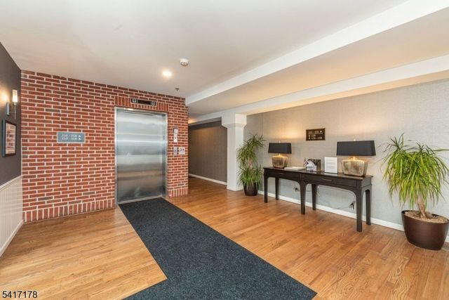 260 Main St 214, Little Falls Twp., NJ 07424