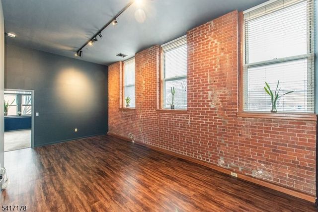 260 Main St 214, Little Falls Twp., NJ 07424