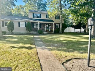 1005 BARTLETT AVE, Linwood, NJ 08221