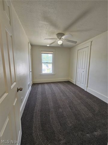 905 Belvedere Avenue SE, Warren, OH 44484