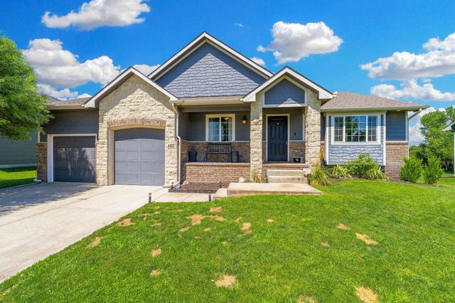 4407 N Ridge Port St, Wichita, KS 67205