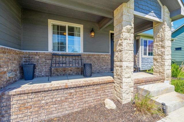 4407 N Ridge Port St, Wichita, KS 67205