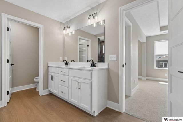 12705 Glenn Street, Papillion, NE 68138