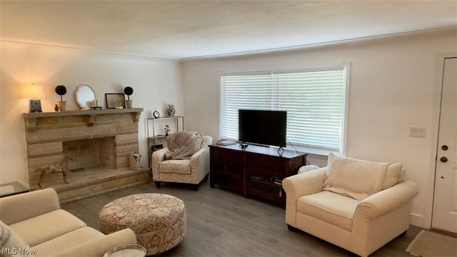2840 Denver Drive, Poland, OH 44514