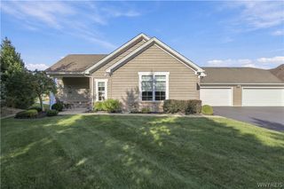 5665 Southwestern Boulevard 41B, Hamburg, NY 14075