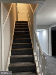 10 KING CHARLES CIR #10, Baltimore, MD 21237