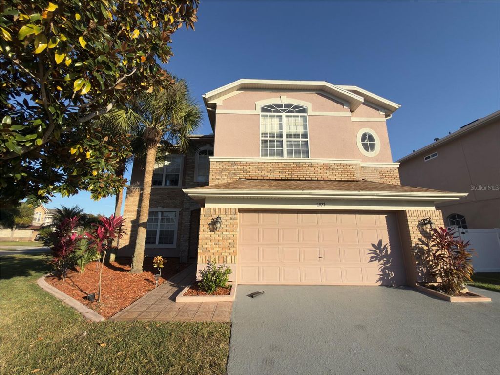 1927 WHITE HERON BAY CIRCLE, Orlando, FL 32824