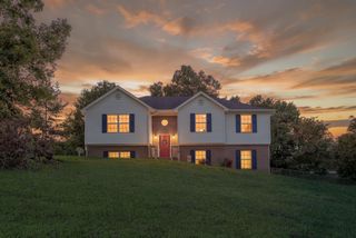 92 Abbey Road, Ringgold, GA 30736