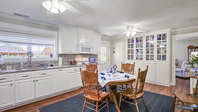 26864 West Limestone School Road, Lester, AL 35647