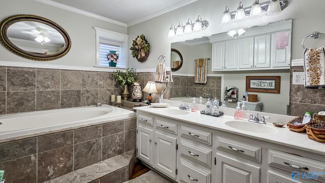 26864 West Limestone School Road, Lester, AL 35647