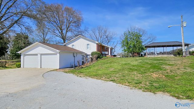26864 West Limestone School Road, Lester, AL 35647
