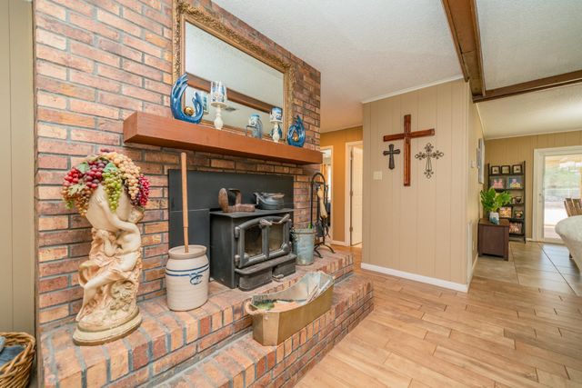 11055 Noonday Rd, Hallsville, TX 75650