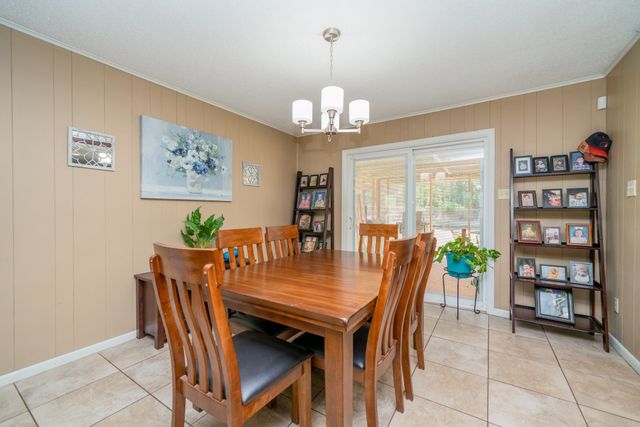 11055 Noonday Rd, Hallsville, TX 75650