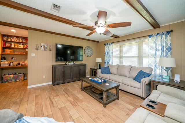 11055 Noonday Rd, Hallsville, TX 75650