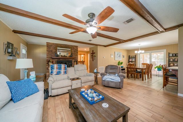 11055 Noonday Rd, Hallsville, TX 75650