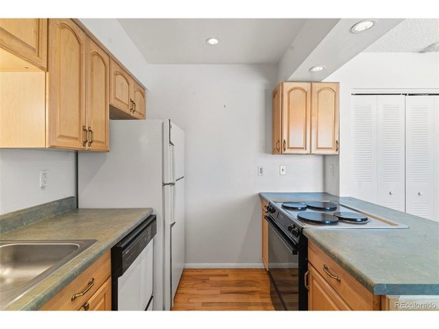 3351 S Field St 153, Lakewood, CO 80227