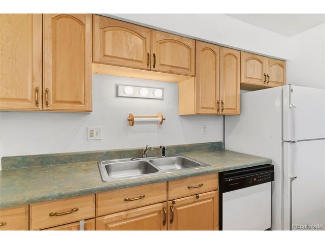3351 S Field St 153, Lakewood, CO 80227