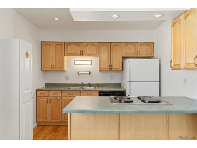 3351 S Field St 153, Lakewood, CO 80227
