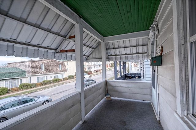 1233 Elm St, South Greensburg Boro, PA 15601