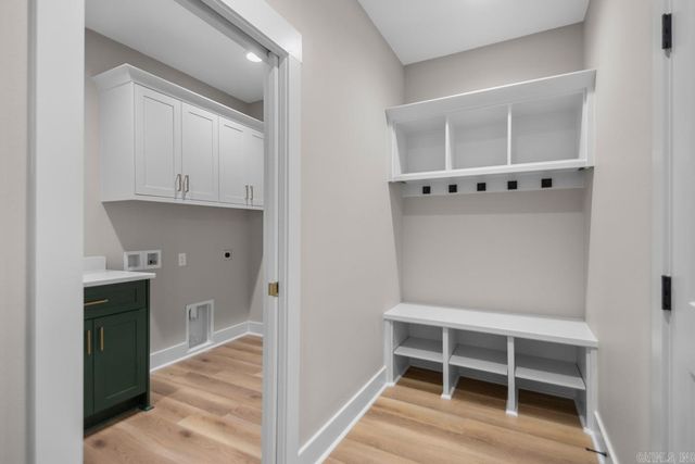 12786 W Sardis Road, Bauxite, AR 72011