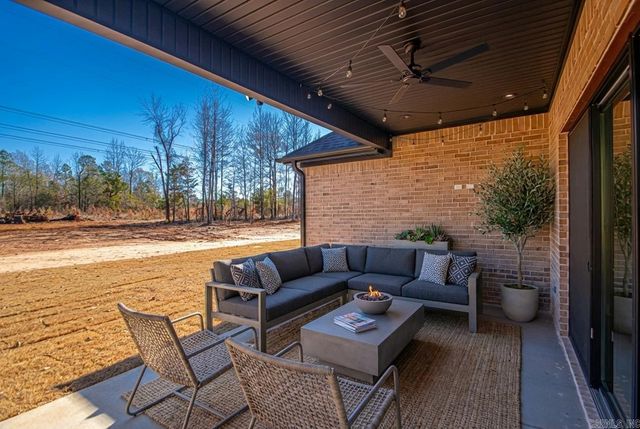 12786 W Sardis Road, Bauxite, AR 72011