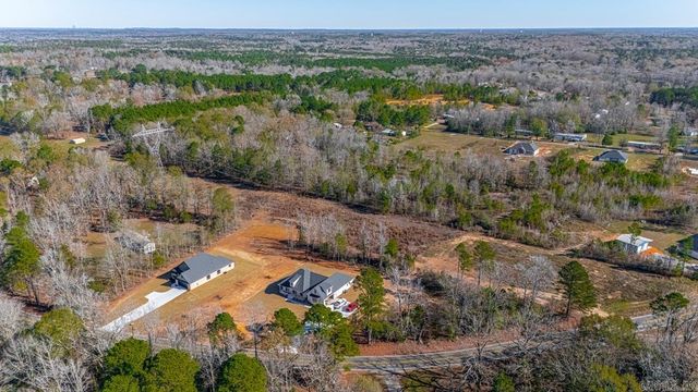 12786 W Sardis Road, Bauxite, AR 72011