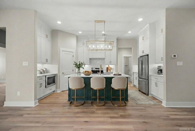 12786 W Sardis Road, Bauxite, AR 72011