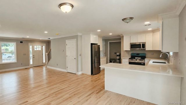 89 Wood Avenue, Mastic, NY 11950