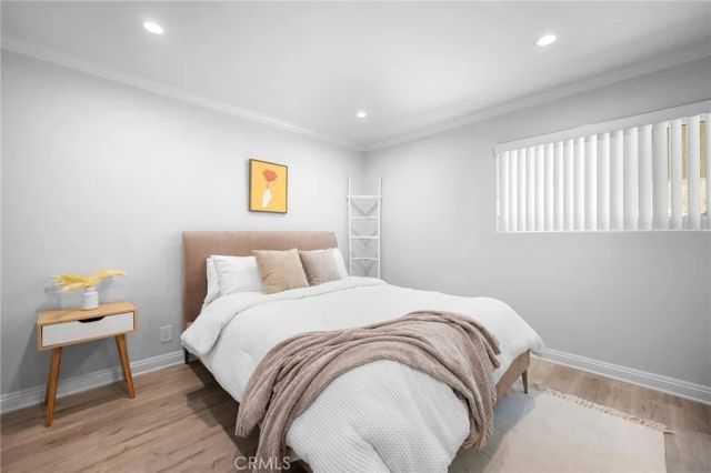 617 E Angeleno Avenue 206, Burbank, CA 91501