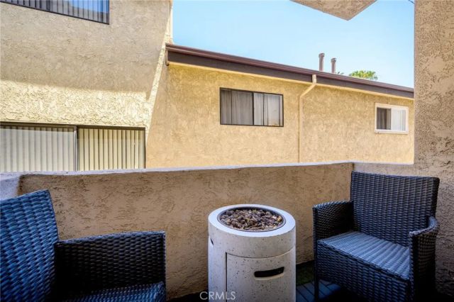 617 E Angeleno Avenue 206, Burbank, CA 91501