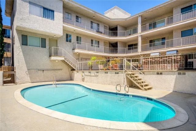 617 E Angeleno Avenue 206, Burbank, CA 91501