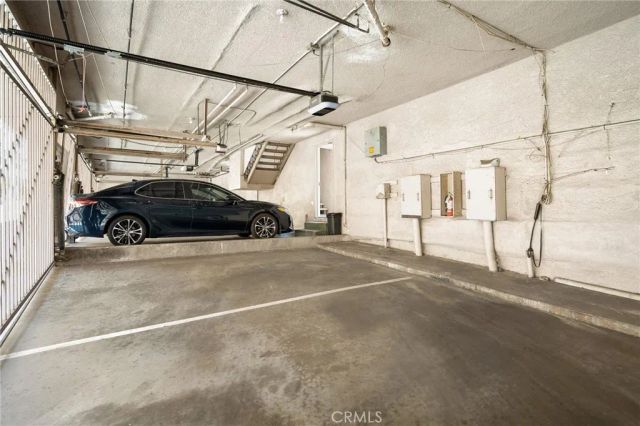 617 E Angeleno Avenue 206, Burbank, CA 91501