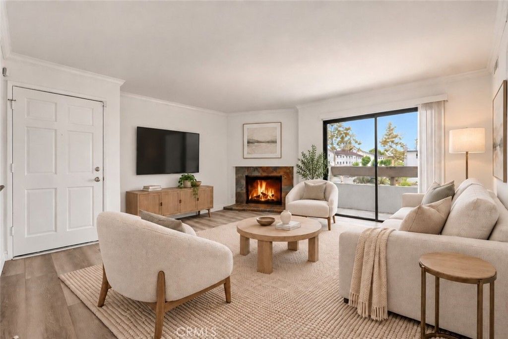 19620 Sherman Way Unit 1, Reseda, CA 91335 — photo 2