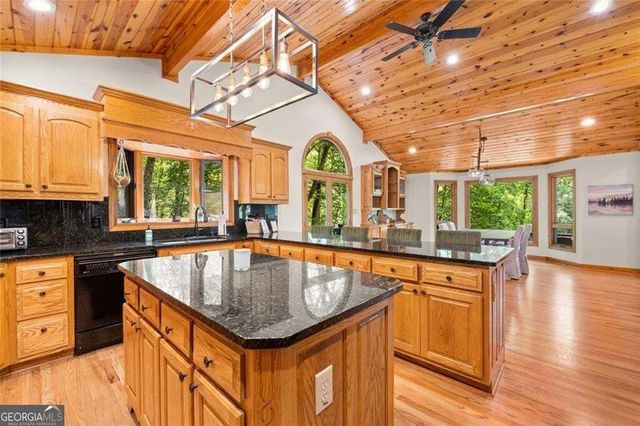 338 Woody Tucker Road, Dawsonville, GA 30534