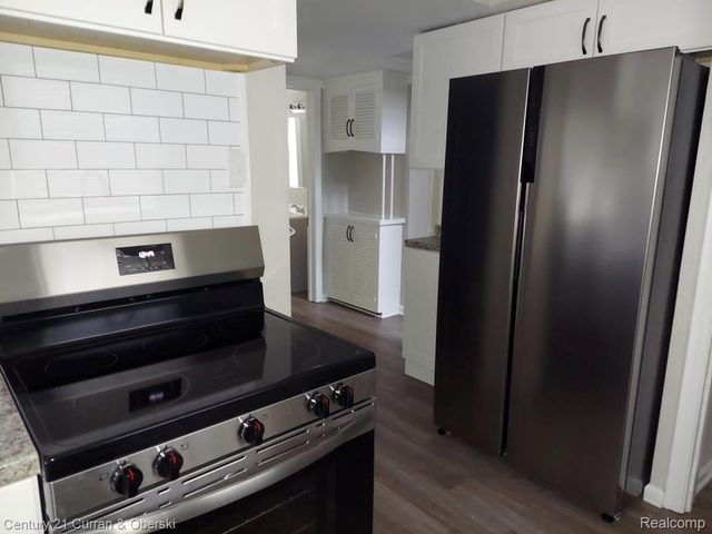 18682 Sumner, Redford Charter Township, MI 48240