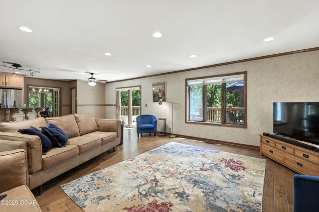 5623 Rivercrest Valley Drive, Joplin, MO 64804
