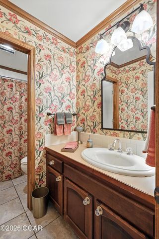 5623 Rivercrest Valley Drive, Joplin, MO 64804