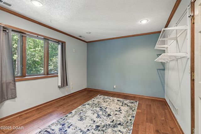 5623 Rivercrest Valley Drive, Joplin, MO 64804