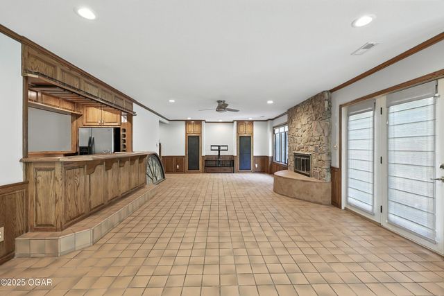 5623 Rivercrest Valley Drive, Joplin, MO 64804