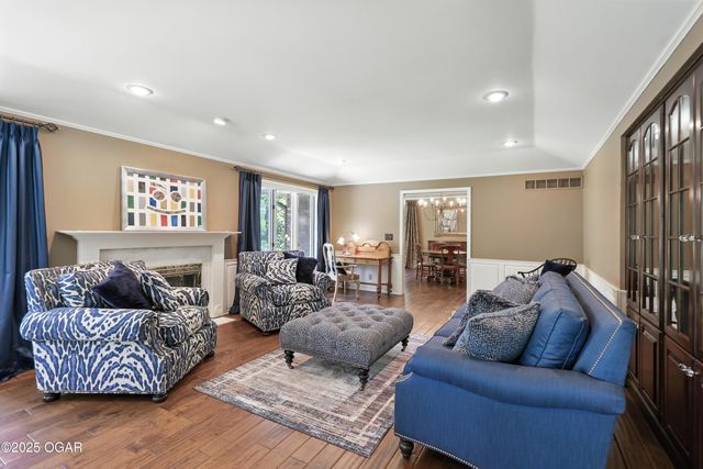 5623 Rivercrest Valley Drive, Joplin, MO 64804