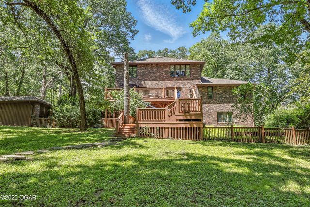 5623 Rivercrest Valley Drive, Joplin, MO 64804