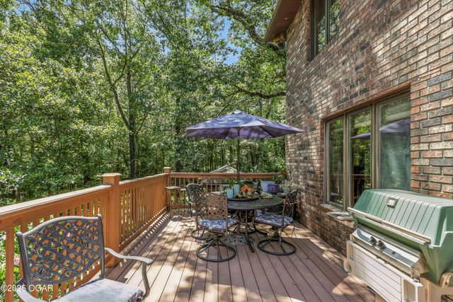 5623 Rivercrest Valley Drive, Joplin, MO 64804