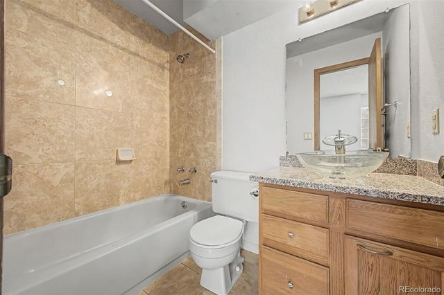 720 City Park Avenue 423, Fort Collins, CO 80521