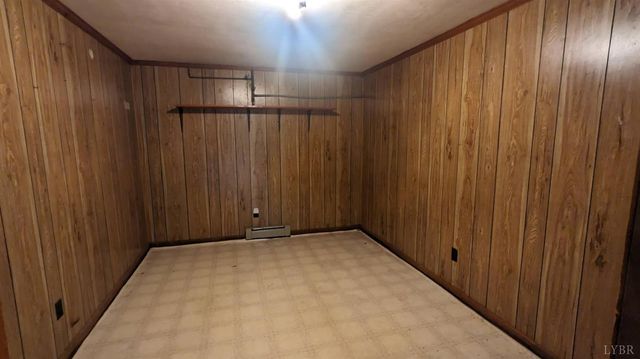 1043 Moreview Drive, Lynchburg, VA 24502